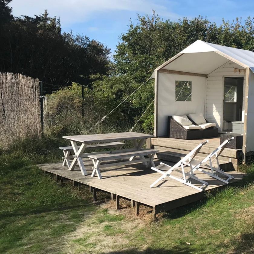 Tenthuis De Waddenschat op Kampeerterrein Stortemelk, Vlieland